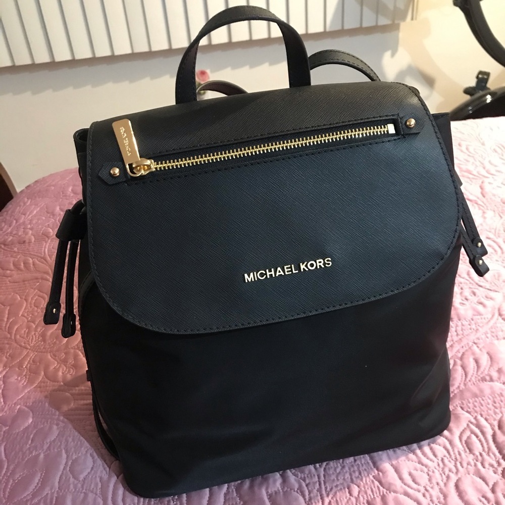 Michael Kors Bedford Zip black LG backpack